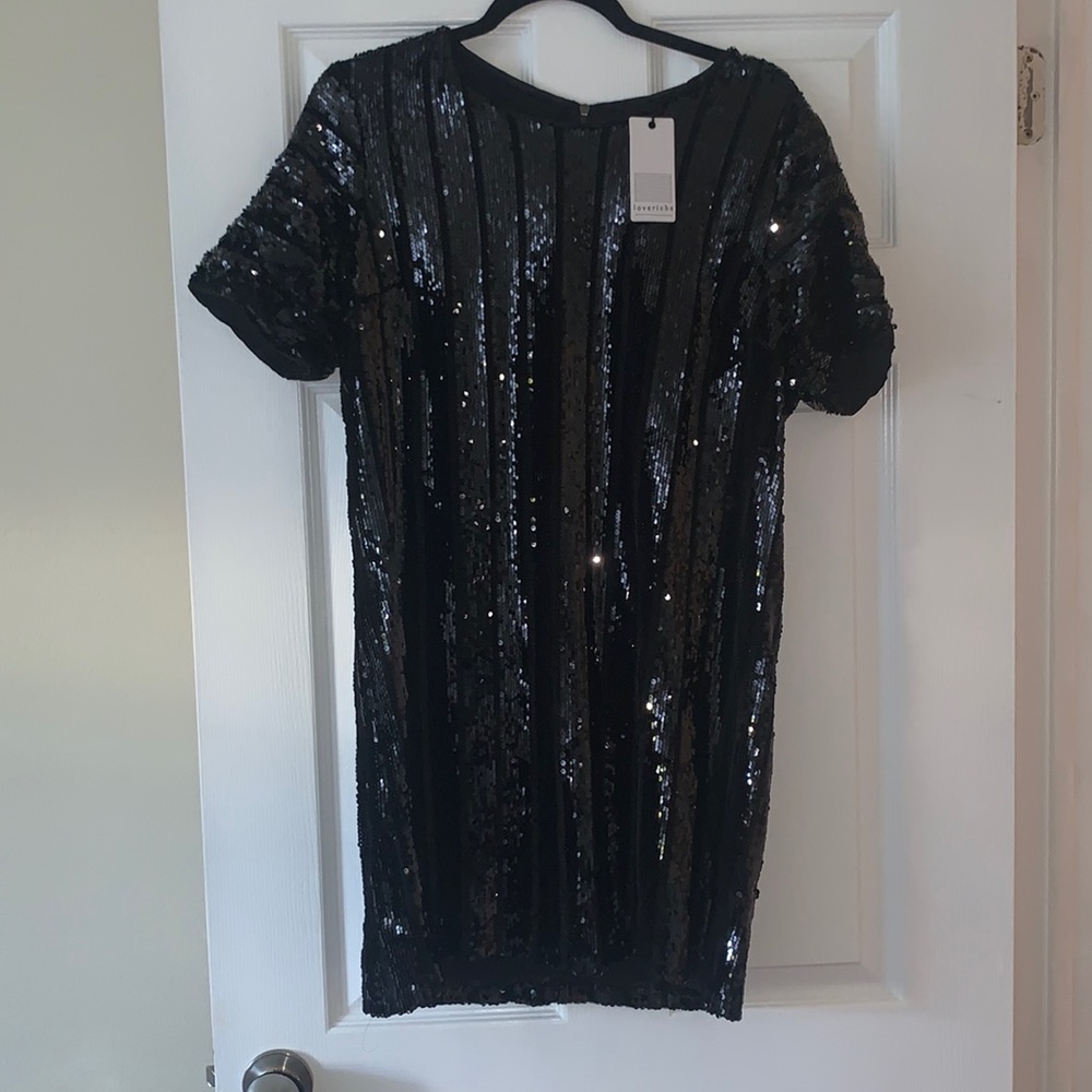 NEVER WORN! Black sequence short sleeve dress